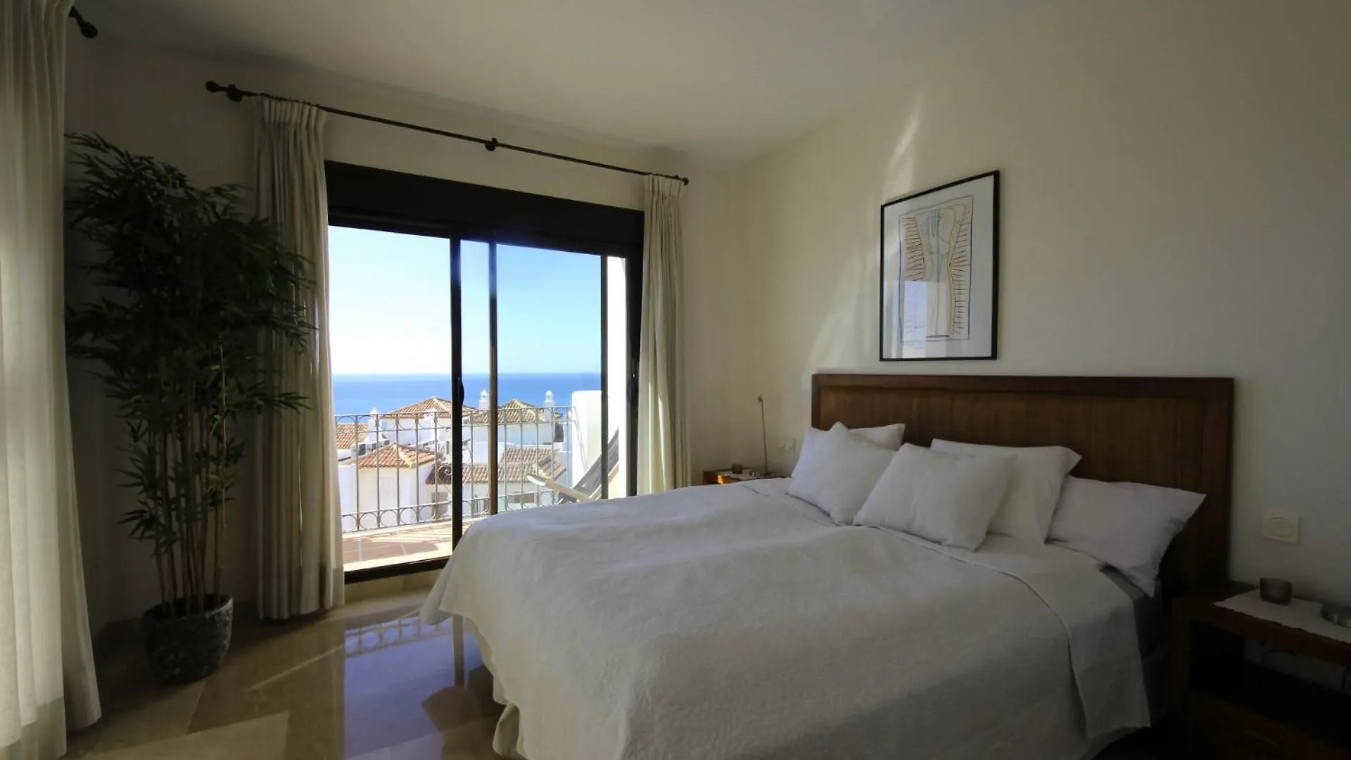 Exquisito Penthouse Con Vista Al Mar Apartment San Roque  Spain